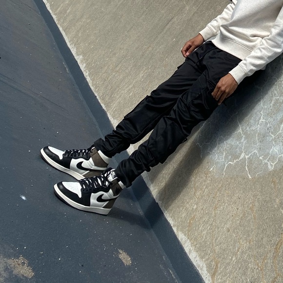 Meet your Posher, Jonathan - Picture 1 of 1